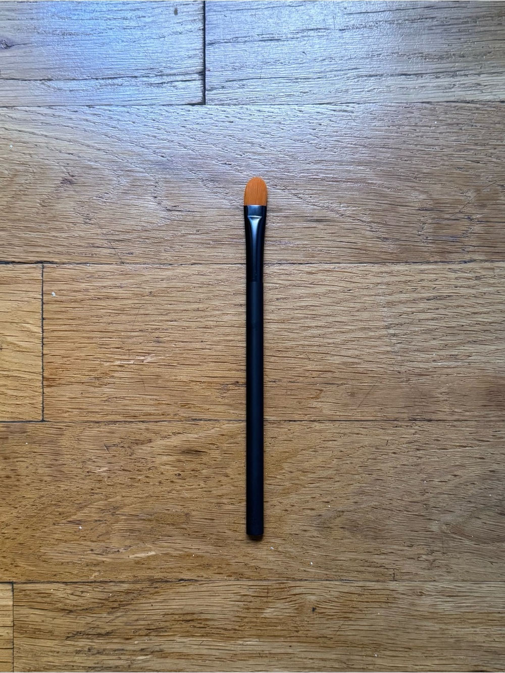 NARS Cosmetics #12 Cream Blending makeup brush